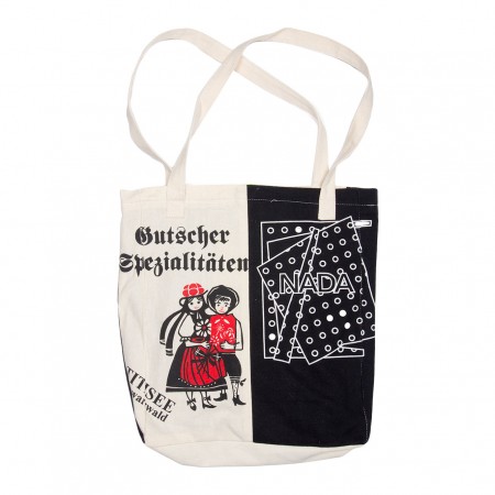 _09_Tote_Out-F